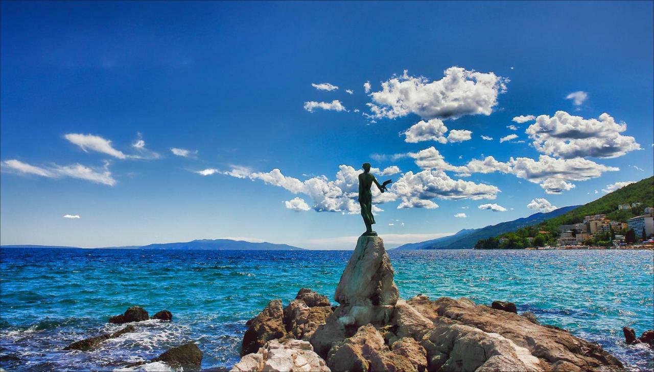 Bed & Breakfast Borka Opatija Bagian luar foto